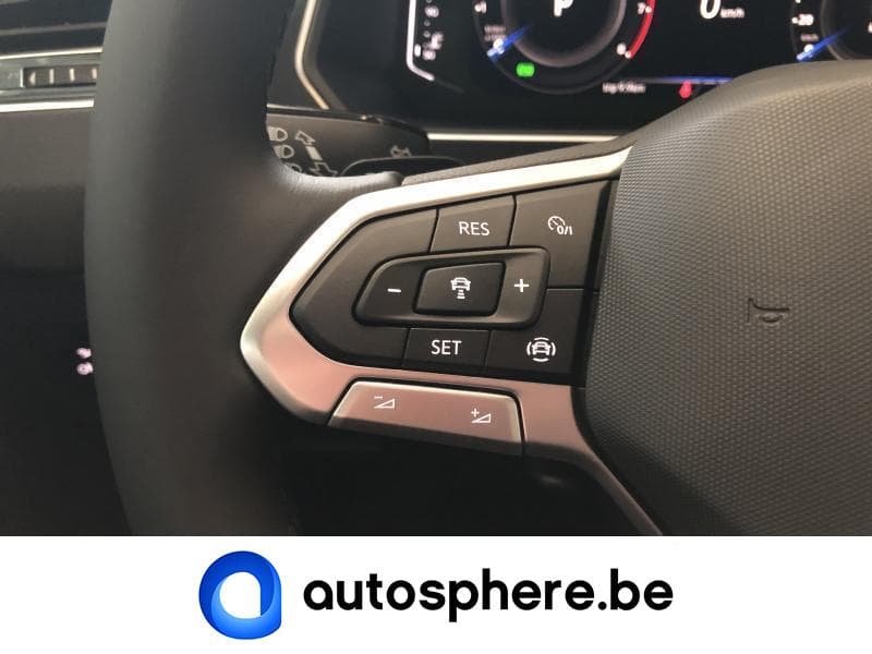 Volkswagen Tiguan Life Business - 27