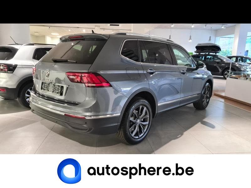 Volkswagen Tiguan Allspace Life Business 7 places - 4