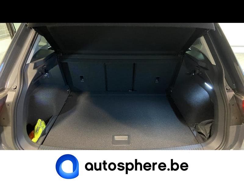 Volkswagen Tiguan Life Business - 9