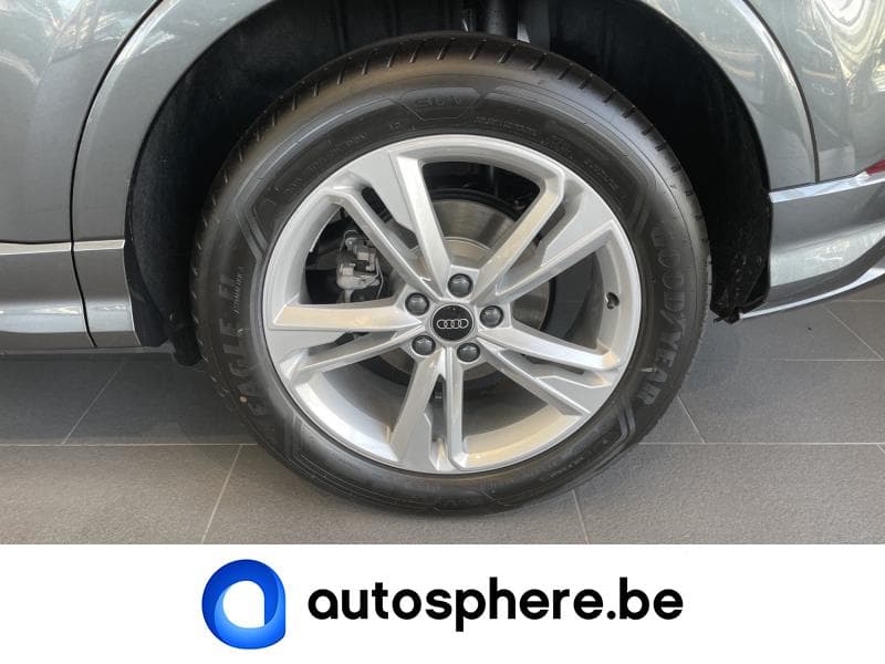 Audi Q3 S Line - 14
