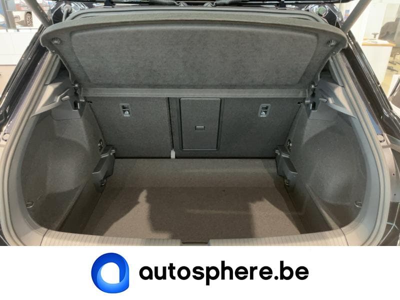 Volkswagen T-Roc R-LINE BUSINESS - 18