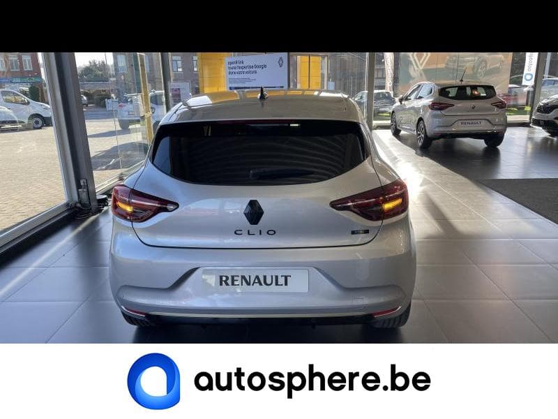 Renault Clio V - 6