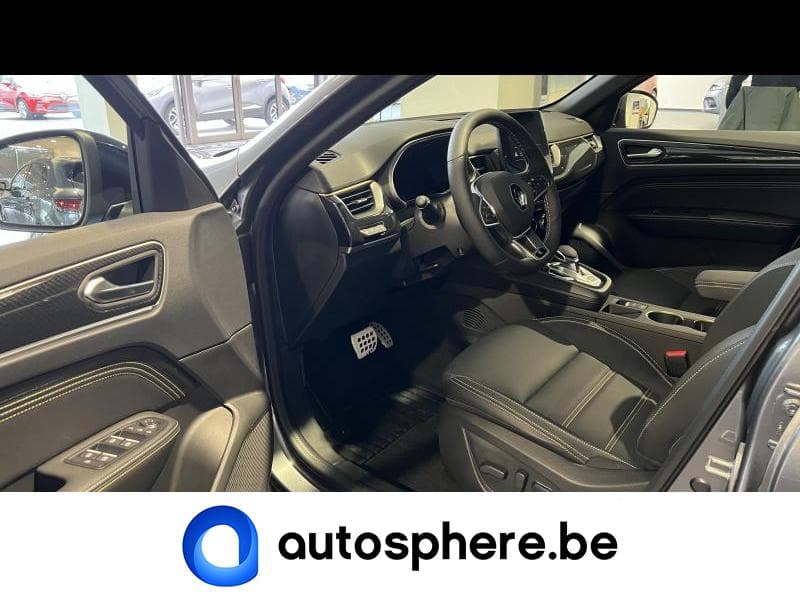 Renault Arkana E TECH ENGINEERED - 12