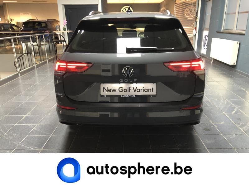 Volkswagen Golf VIII Variant Life - 8