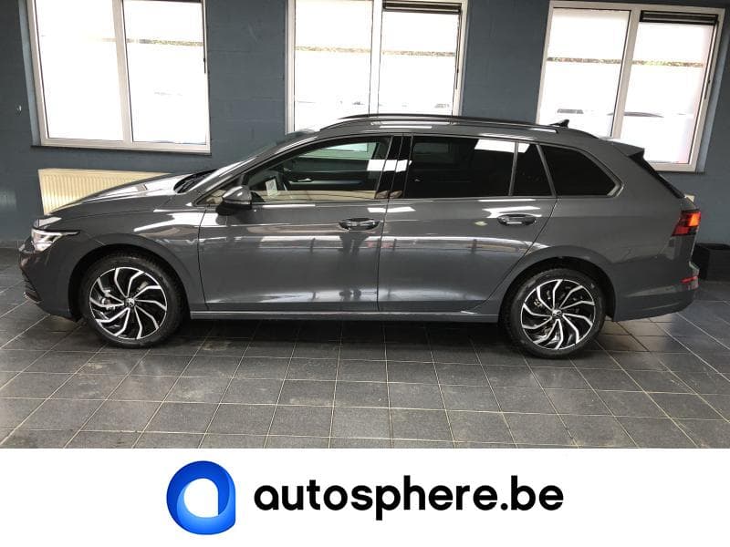 Volkswagen Golf VIII Variant Life - 10