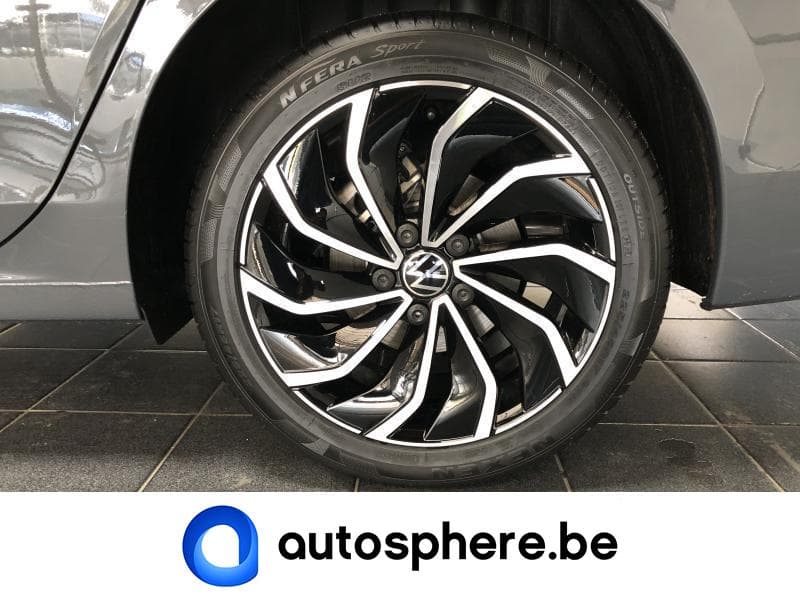Volkswagen Golf VIII Variant Life - 14