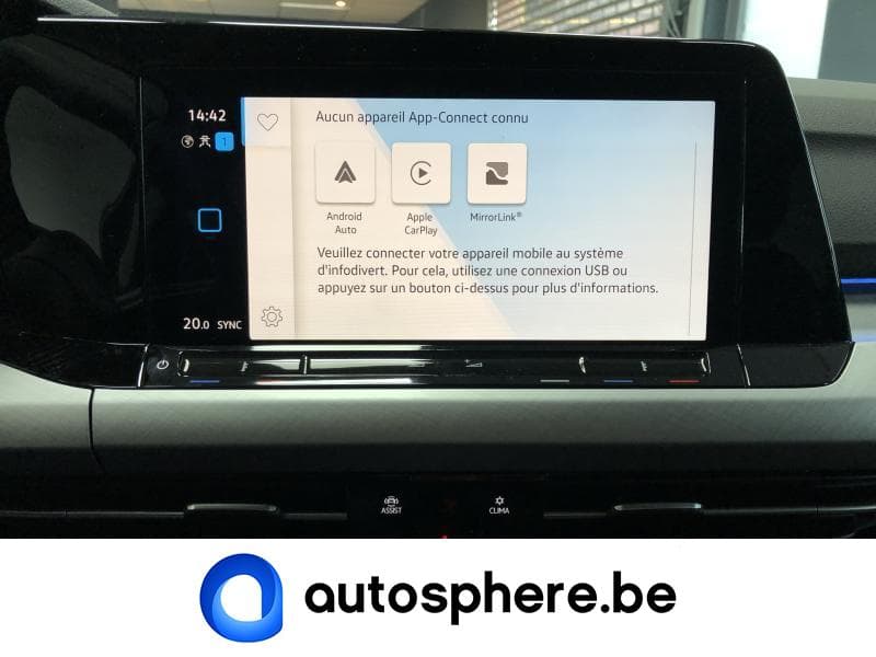 Volkswagen Golf VIII Variant Life - 32