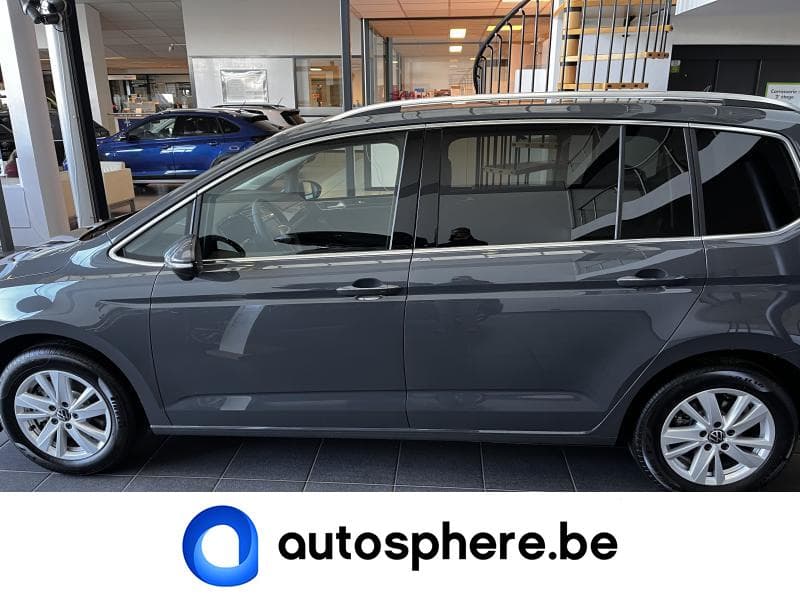 Volkswagen Touran III Highline - 10