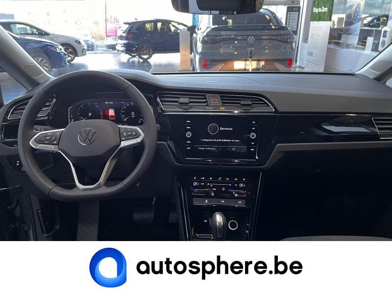 Volkswagen Touran III Highline - 15