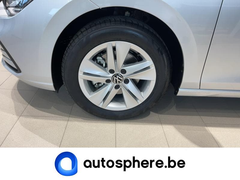 Volkswagen Golf VIII Life - 7