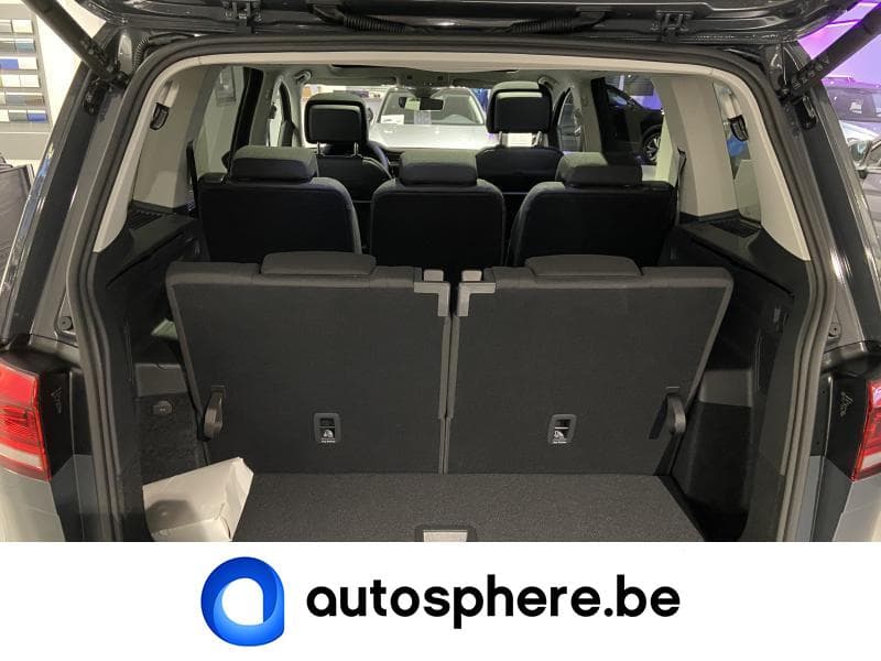 Volkswagen Touran Highline Business Premium 7 places - 12