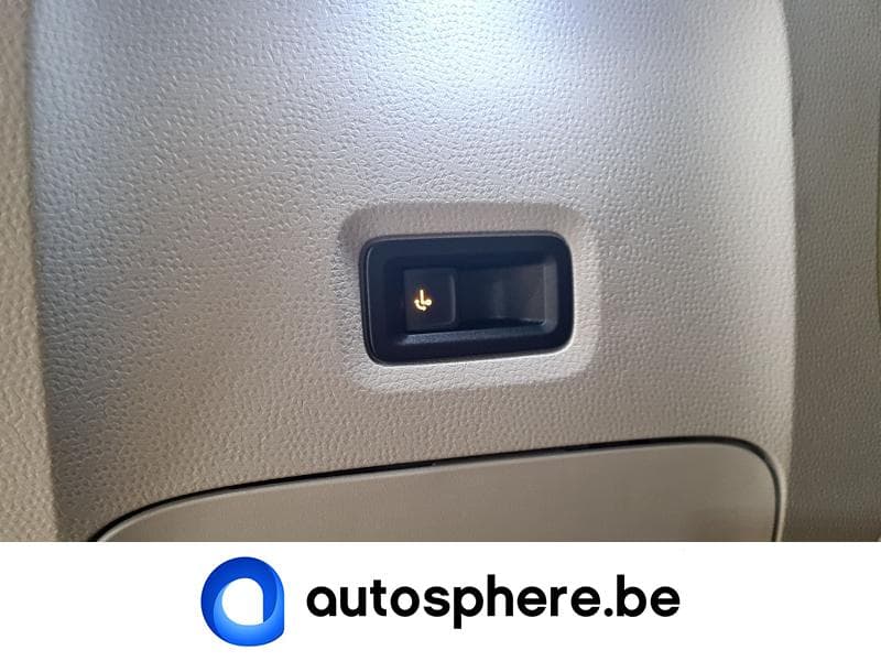 Volkswagen ID.Buzz Pro - GPS,APP,clim,caméra,attache - tvac - 17