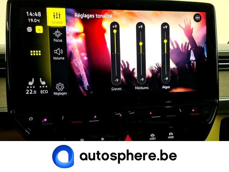 Volkswagen ID.Buzz Pro - GPS,APP,clim,caméra,attache - tvac - 42