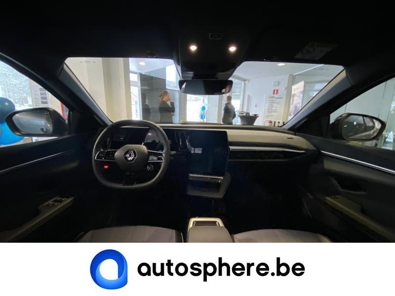Renault Megane E-Tech Techno EV60 220HP - 10