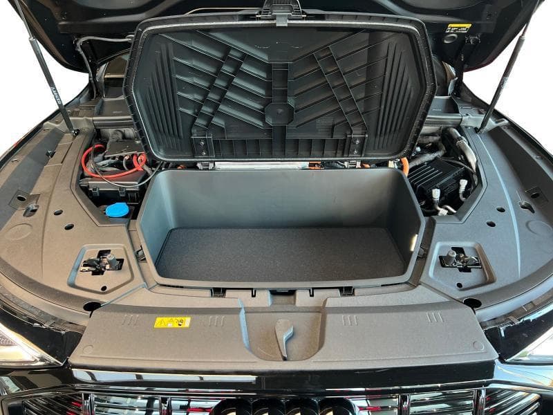Audi e-tron Sportback*55*Competition* - 18