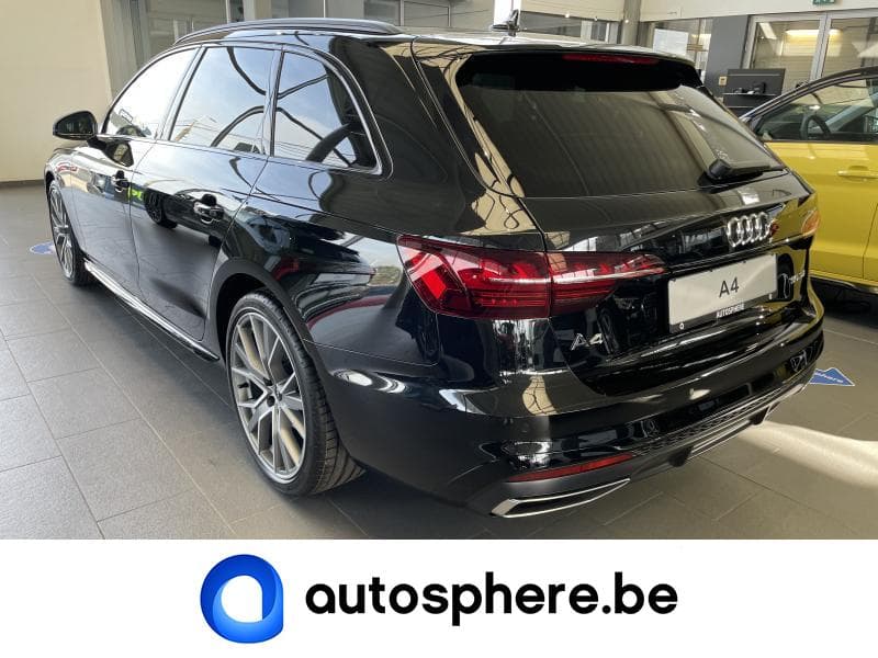 Audi A4 S Line - 3