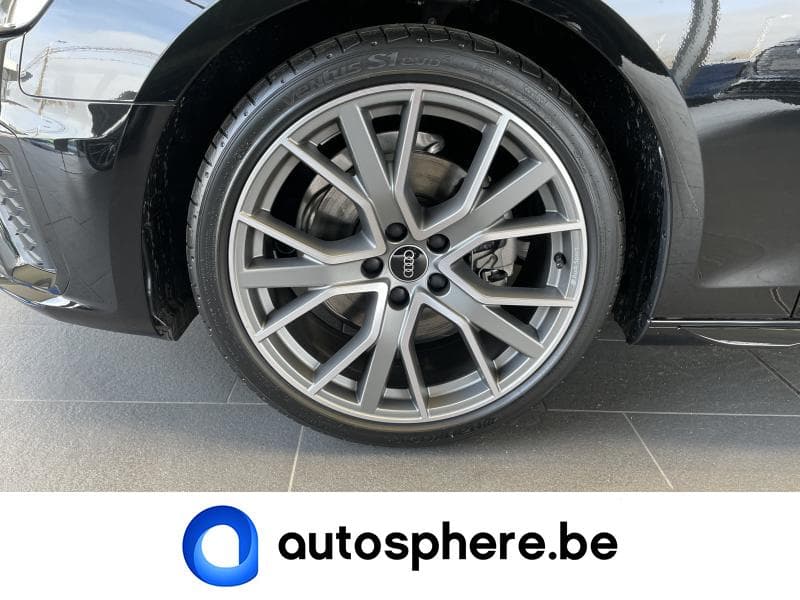 Audi A4 S Line - 9