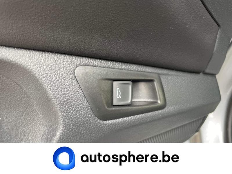Volkswagen T-Roc Style Business - 27