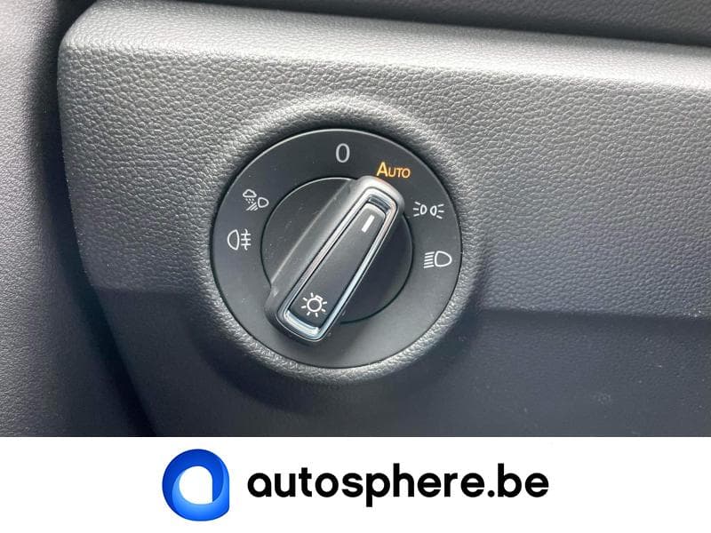 Volkswagen T-Roc Style Business - 16