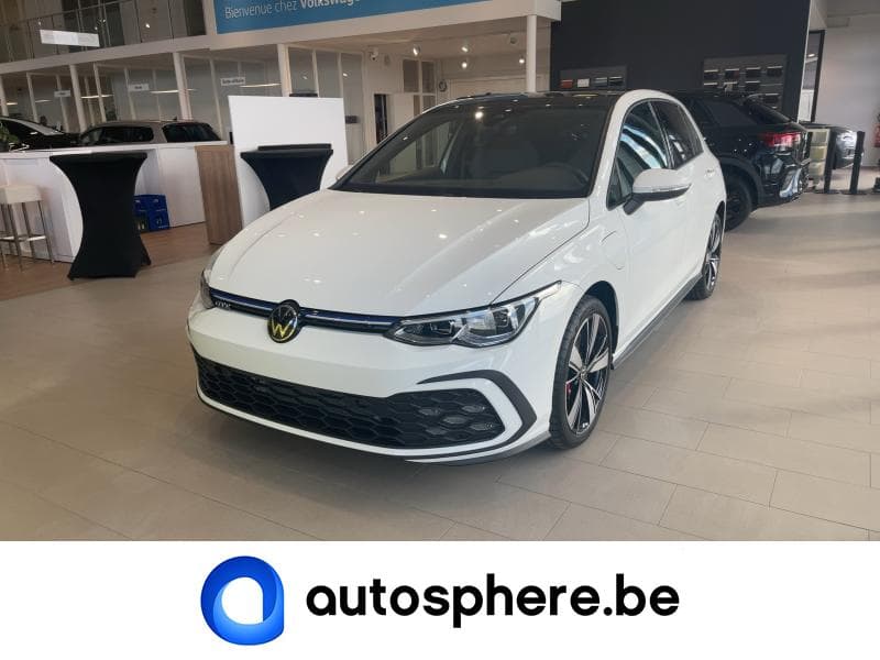 Volkswagen Golf VIII GTE - 1