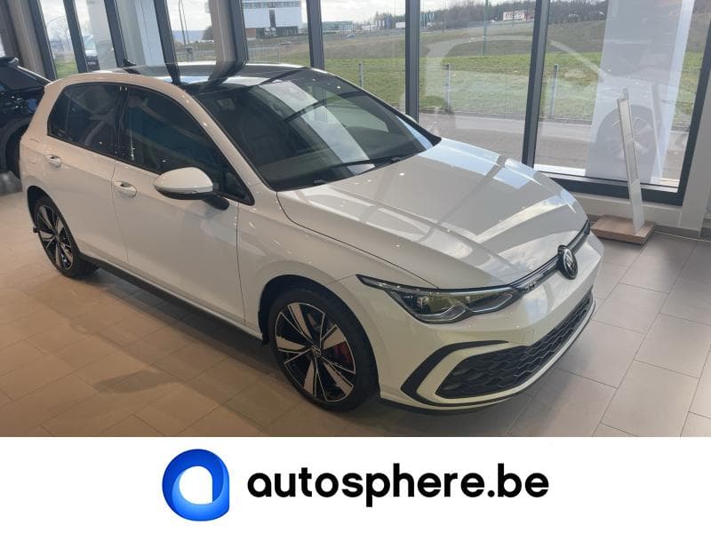 Volkswagen Golf VIII GTE - 4