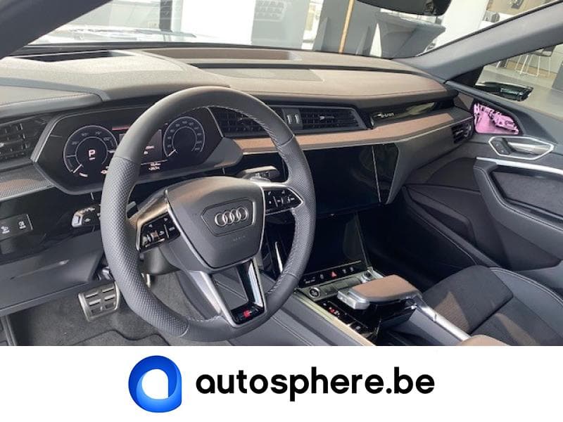 Audi Q8 Sportback 55 e-tron - 15