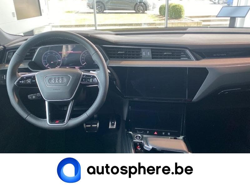 Audi Q8 Sportback 55 e-tron - 14