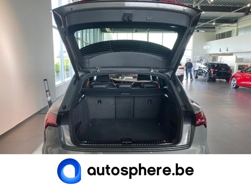 Audi e-tron s-line - 10
