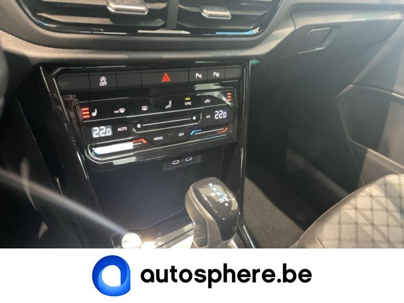 Volkswagen T-Roc R-Line Business - 24