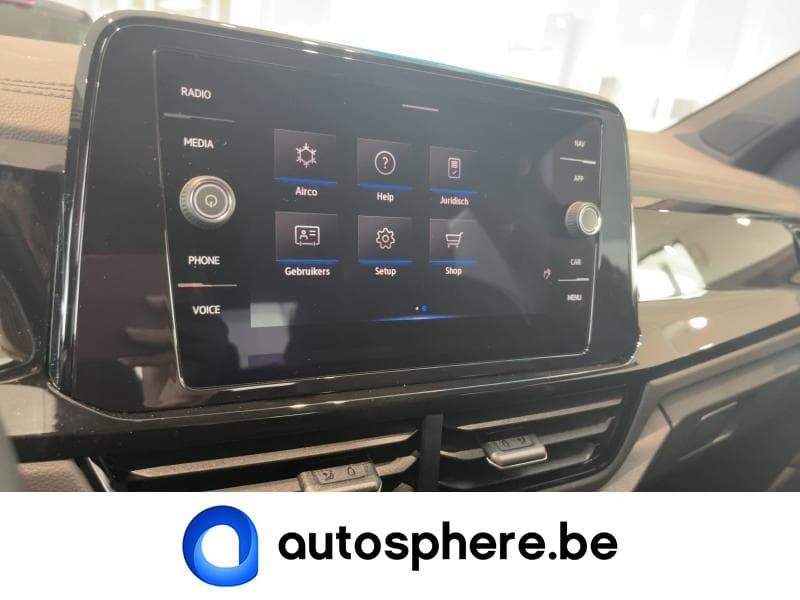 Volkswagen T-Roc R-Line Business - 28
