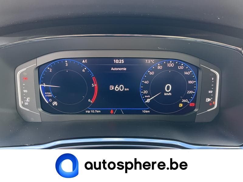 Volkswagen Touran Highline-GPS-Caméra-SideAssist-+++ - 16