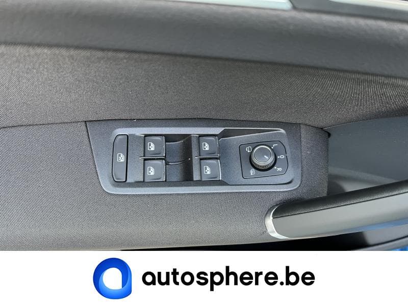 Volkswagen Touran Highline-GPS-Caméra-SideAssist-+++ - 32