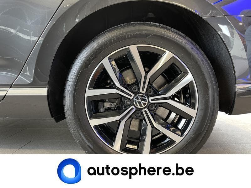 Volkswagen Passat Elegance - 7