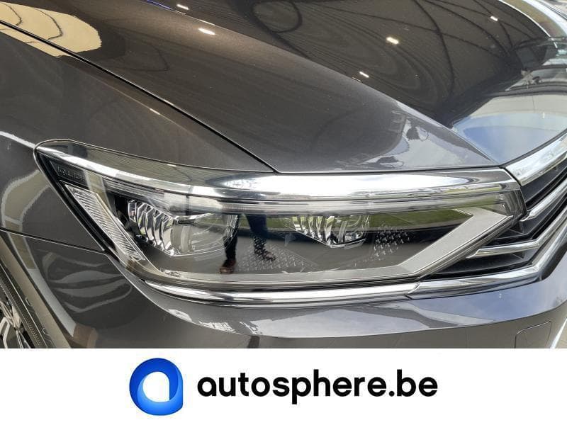 Volkswagen Passat Elegance - 4