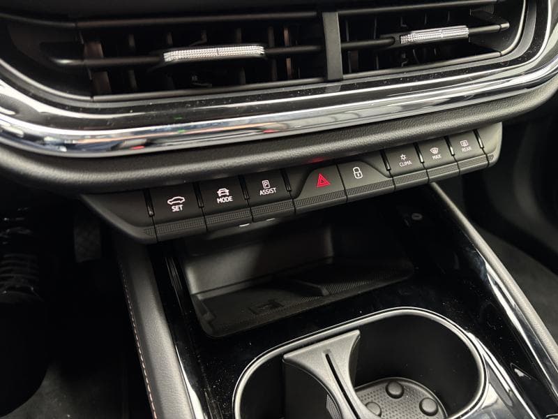 Skoda Enyaq | 82 Kwh - 204 cv | Camera | Cuir | Attache | 100% déductible - 32
