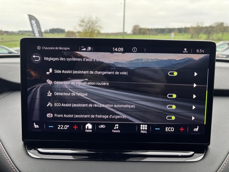 Skoda Enyaq | 82 Kwh - 204 cv | Camera | Cuir | Attache | 100% déductible - 29