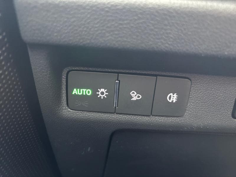 Skoda Enyaq | 82 Kwh - 204 cv | Camera | Cuir | Attache | 100% déductible - 34