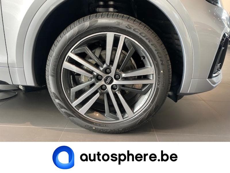 Audi Q5 S-line - 5