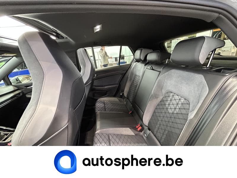 Volkswagen Golf VIII R-Line - 13