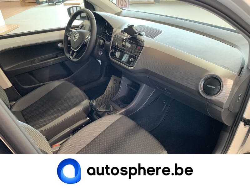 Volkswagen Up! ! Active - 5