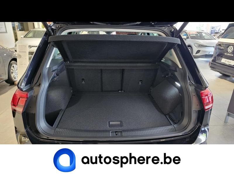 Volkswagen Tiguan Active - 6