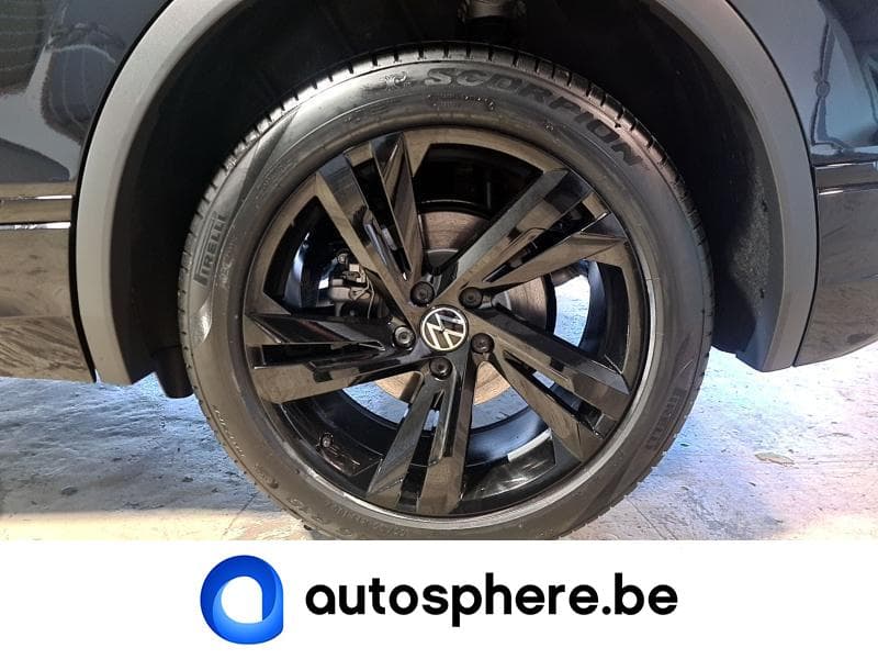 Volkswagen Tiguan Tiguan R-Line Business Premium - 11