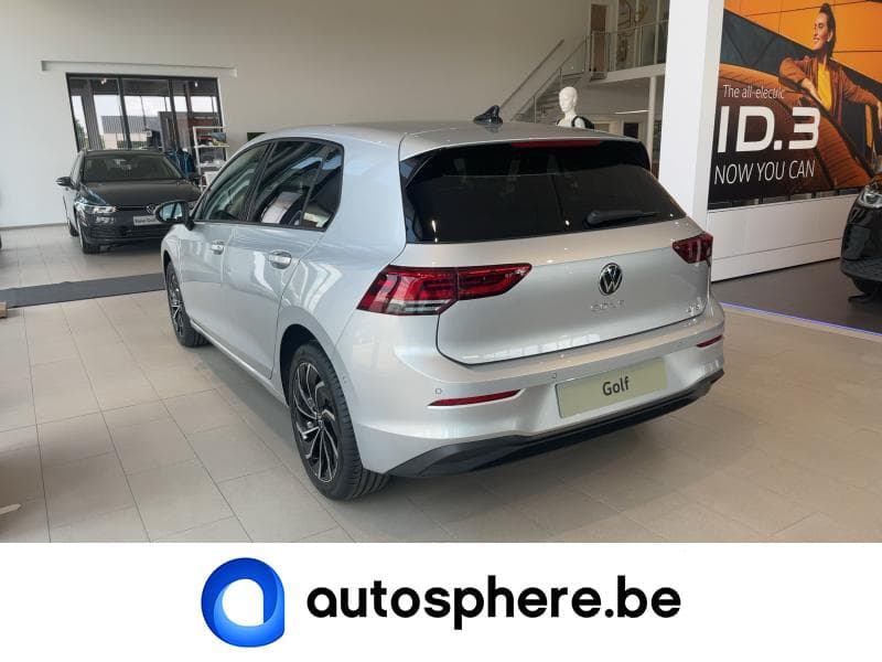Volkswagen Golf Life Business Premium - 8