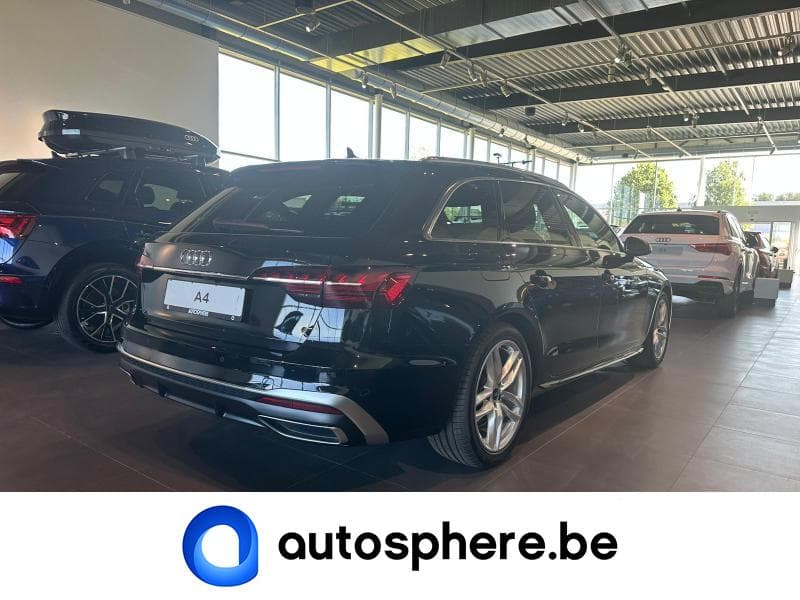 Audi A4 S Line - 3