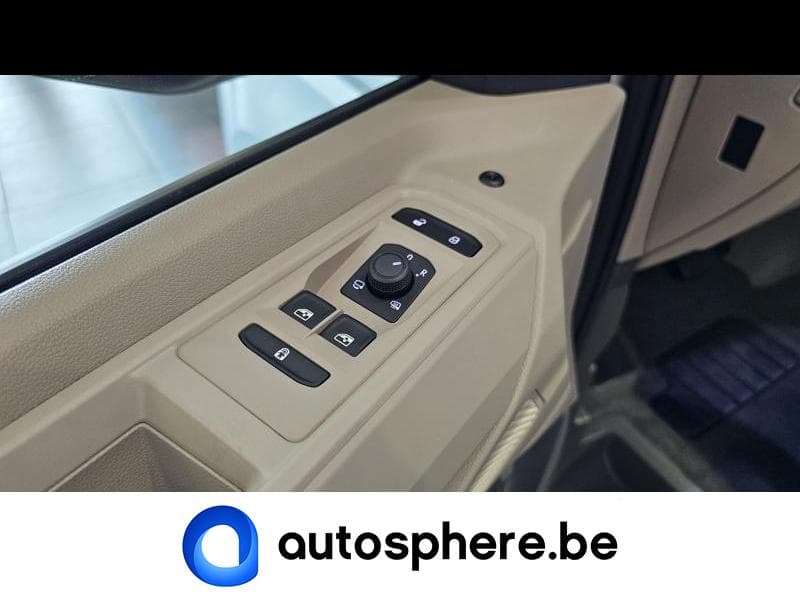 Volkswagen Transporter T7 Multivan DRIVE - 17