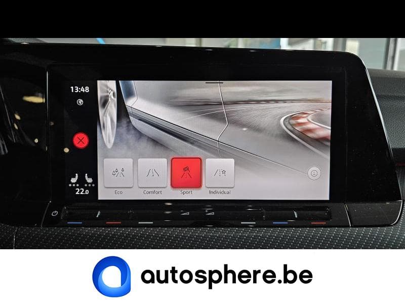 Volkswagen Golf R-Line Business Premium - 26