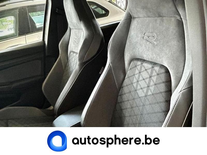 Volkswagen Golf R-Line Business Premium - 9