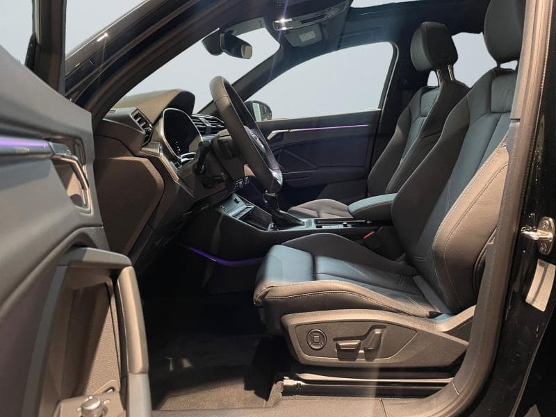 Audi Q3 Sportback S line, caméra, Led multicouleur - 8