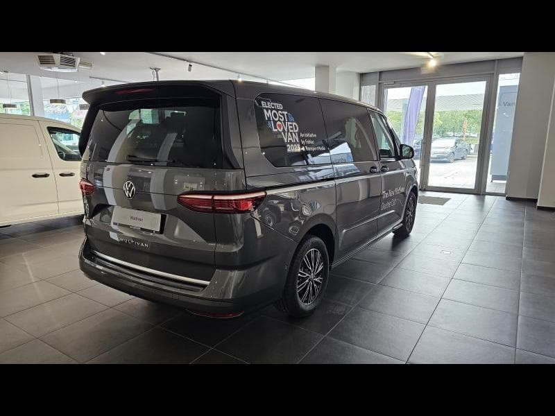 Volkswagen T7 Multivan T7  Style double cab - 7