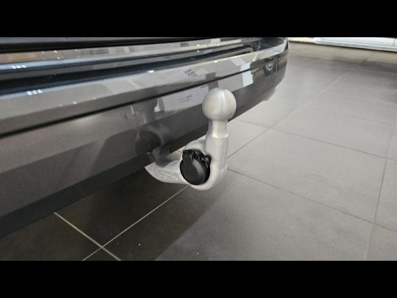 Volkswagen T7 Multivan T7  Style double cab - 14